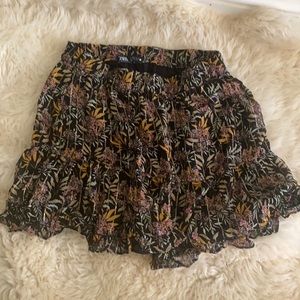 Zara black and floral mini skirt